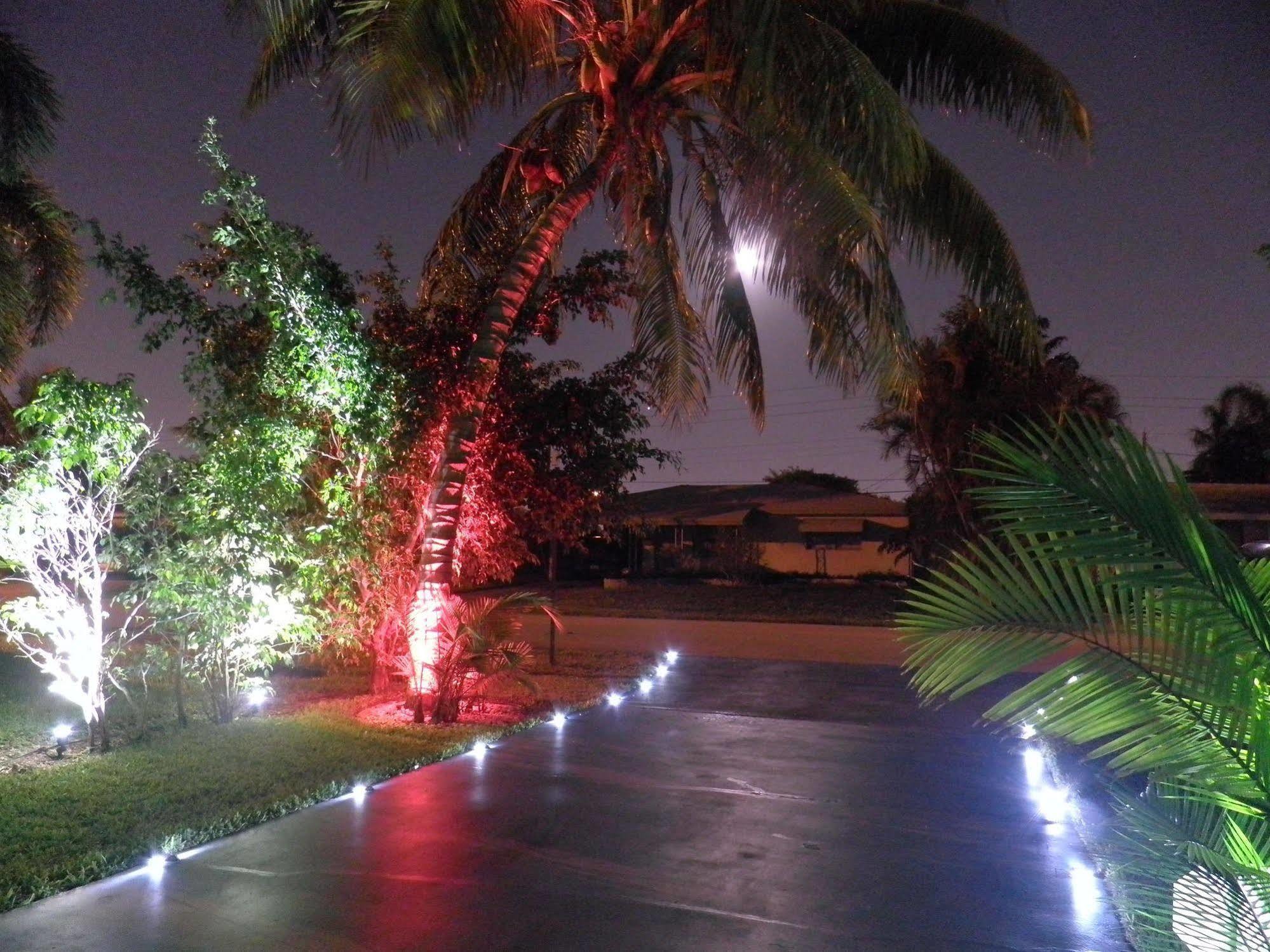 Blue Ocean Guesthouse Oakland Park Esterno foto