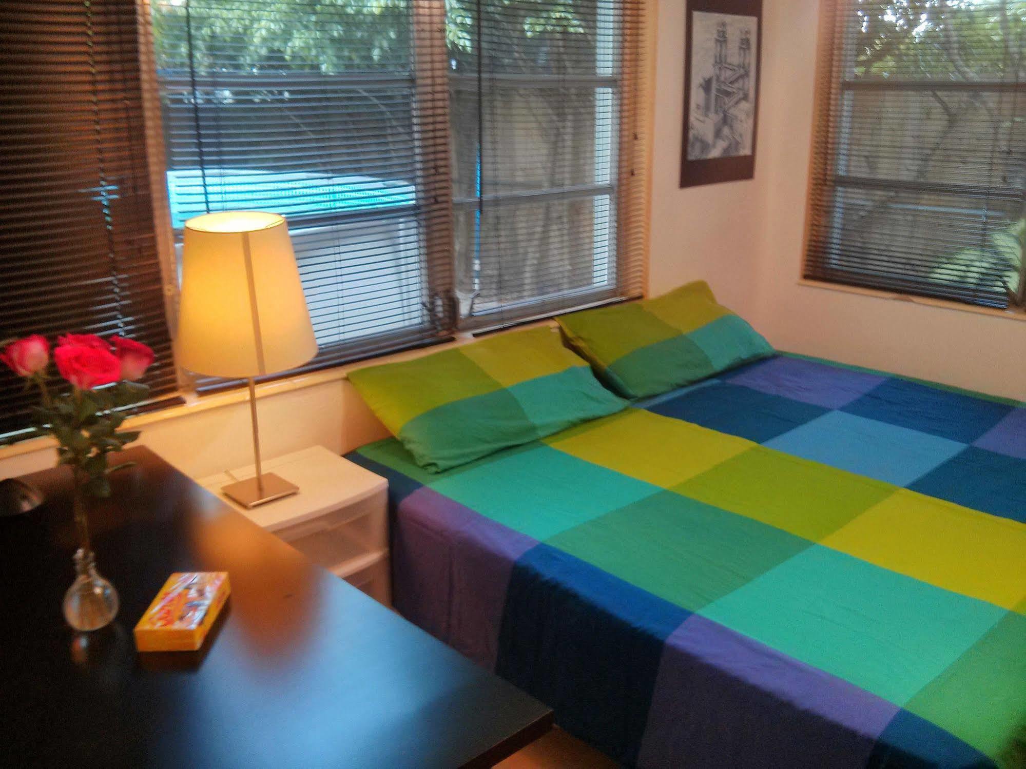 Blue Ocean Guesthouse Oakland Park Esterno foto