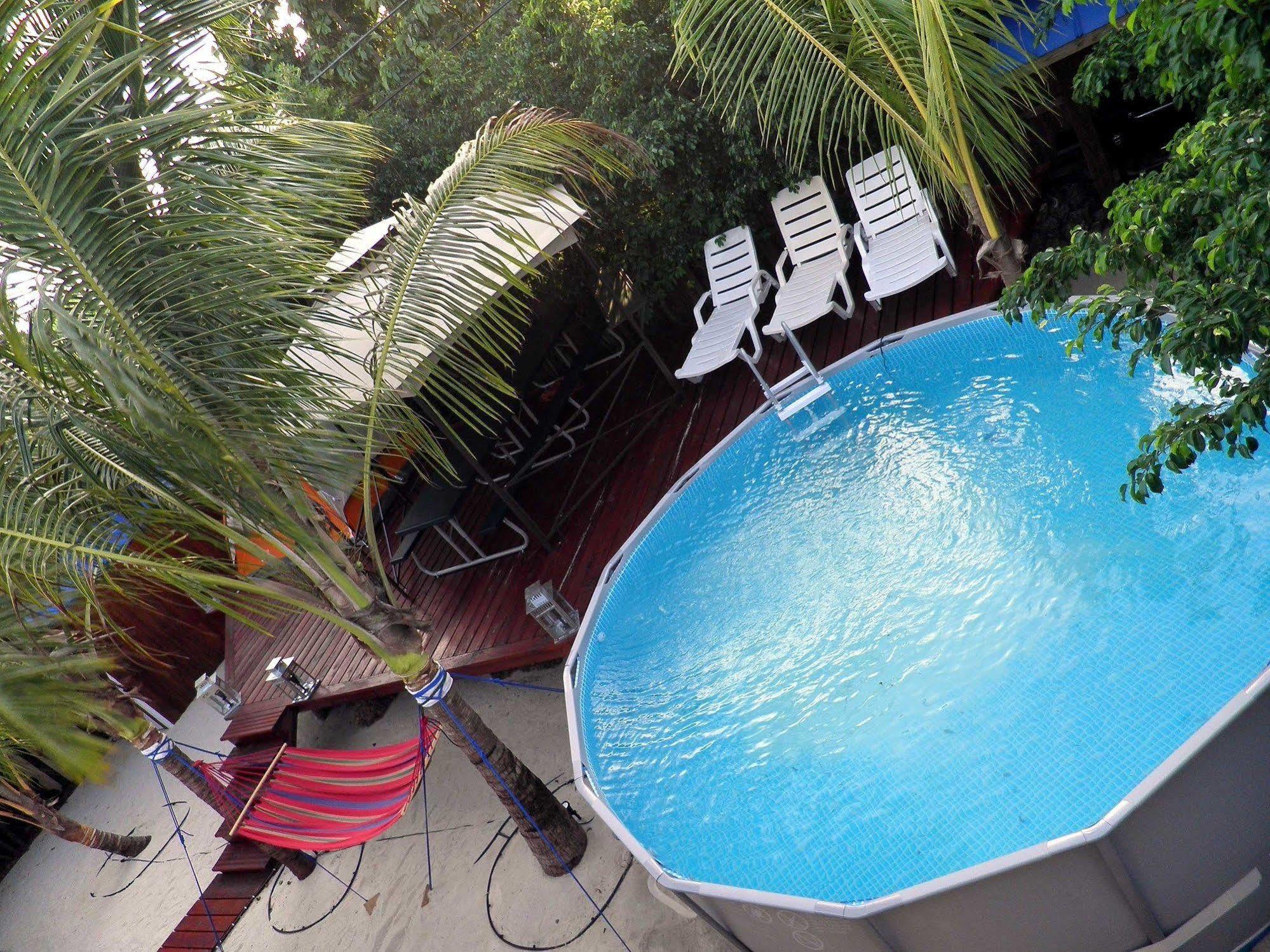 Blue Ocean Guesthouse Oakland Park Esterno foto