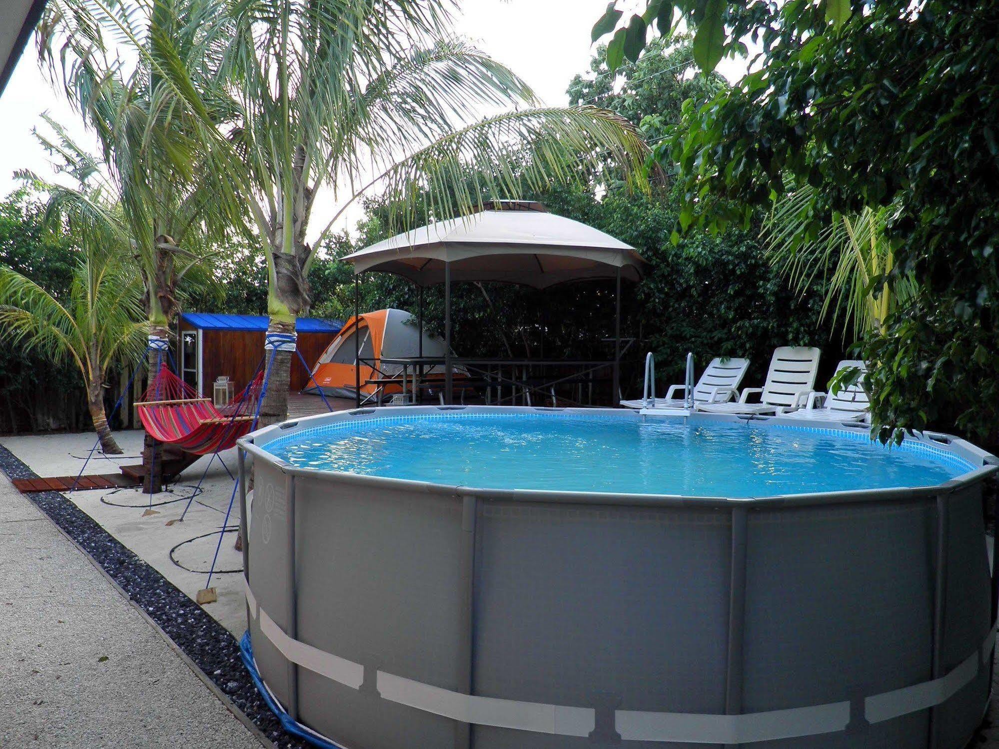 Blue Ocean Guesthouse Oakland Park Esterno foto