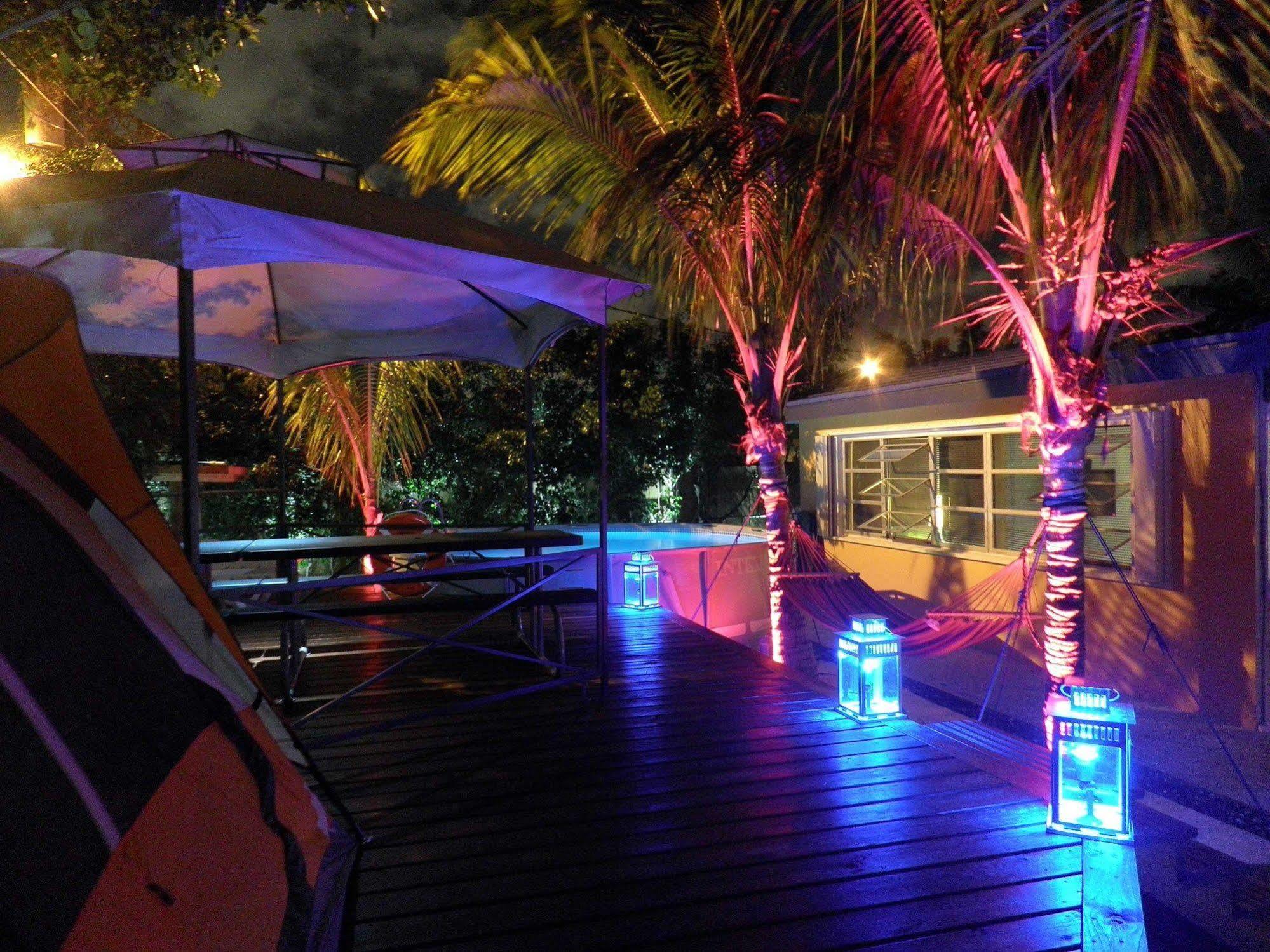 Blue Ocean Guesthouse Oakland Park Esterno foto