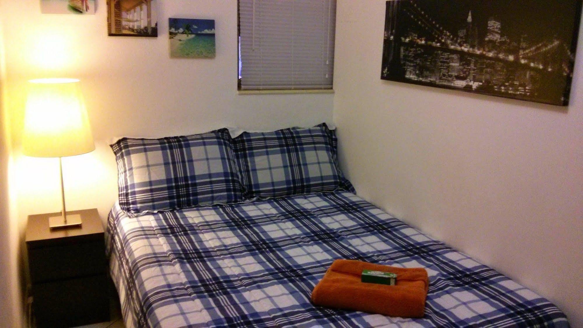Blue Ocean Guesthouse Oakland Park Esterno foto